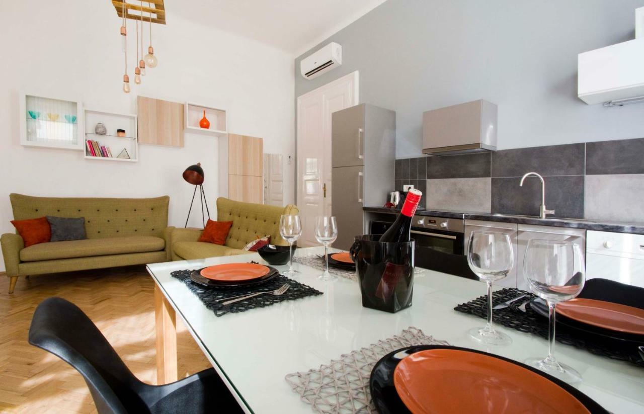 Andrassy Boulevard Budapest Ngoại thất bức ảnh